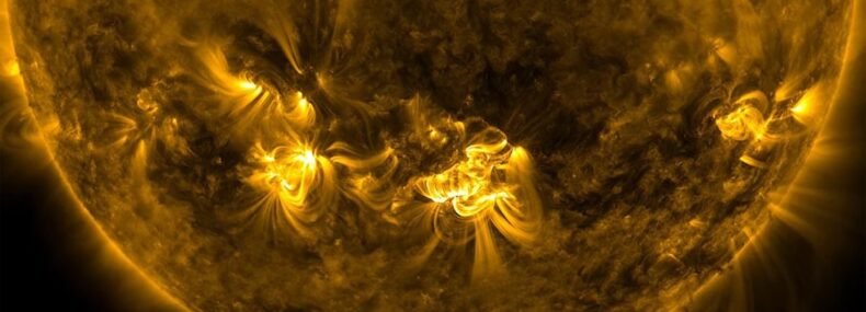 Imagem de: NASA divulga vídeo do sol disparando enormes erupções solares