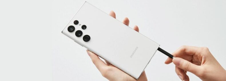 Imagem de: Samsung Galaxy S22 Ultra não passa no primeiro teste de queda