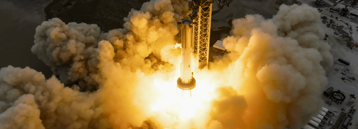 Imagem de: SpaceX lança nave estelar com sucesso no Texas