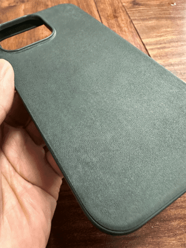 Capa iPhone 15 FineWoven