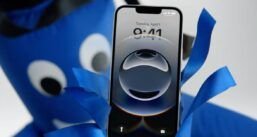 iPhone 16e