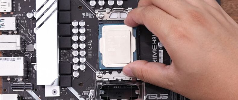 Intel Core Ultra 3 205