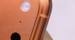 iPhone 17 Pro - Amostra com arranhões