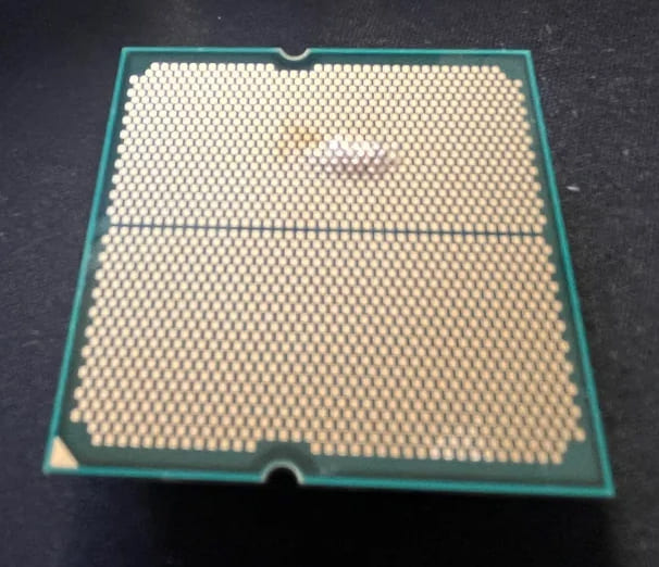 Ryzen 7800X3D queimado