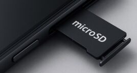 Smartphone com entrada para cartão microSD