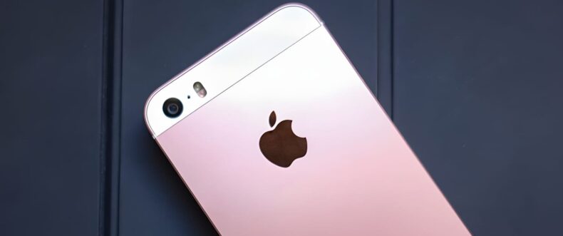Imagem de: Apple coloca iPhone SE original e mais 7 produtos na lista de obsoletos