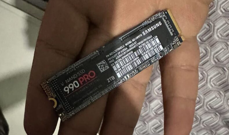SSD Samsung 990 PRO de 2 TB falso