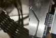 Imagem de: Conector derrete após usuário ignorar alerta em RTX 5090 modificada