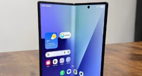 Imagem de: Samsung Galaxy Z Fold 8 deve trazer poucas mudanças e tela com vinco quase invisível