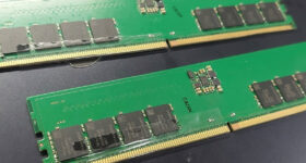 Imagem de: Novo padrão HUDIMM vai reduzir custos da memória DDR5 pela metade