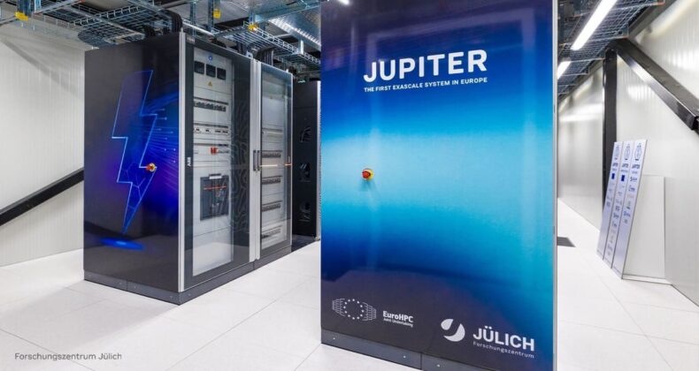 Supercomputador Julich