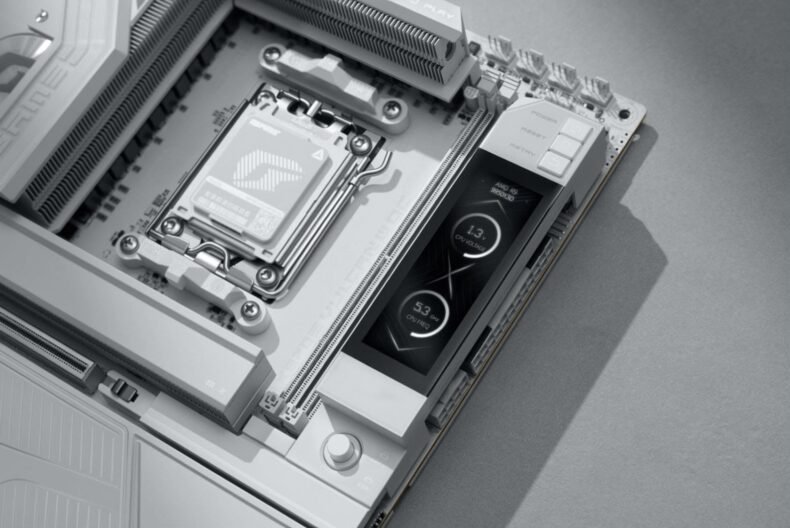 iGame X870E Vulcan W OC