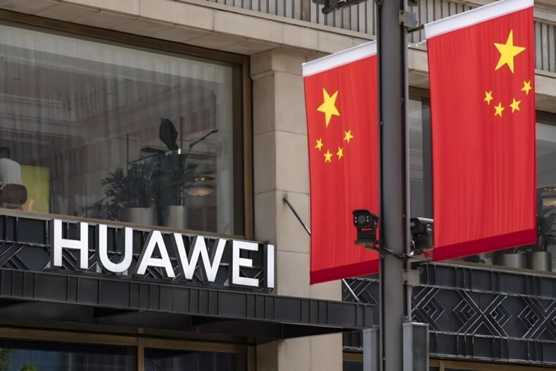 Imagem de: Rumor sobre suposta fuga de CEO da Huawei se espalha nas redes sociais chinesas